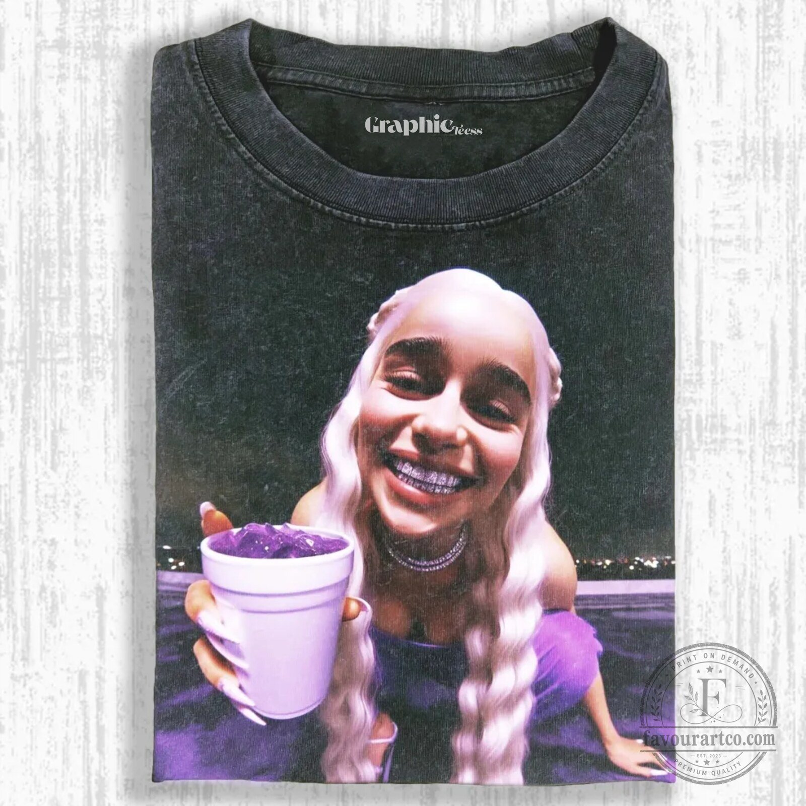 Hilarious T-Shirt featuring Daenerys Targaryen as the Dragon Queen Meme