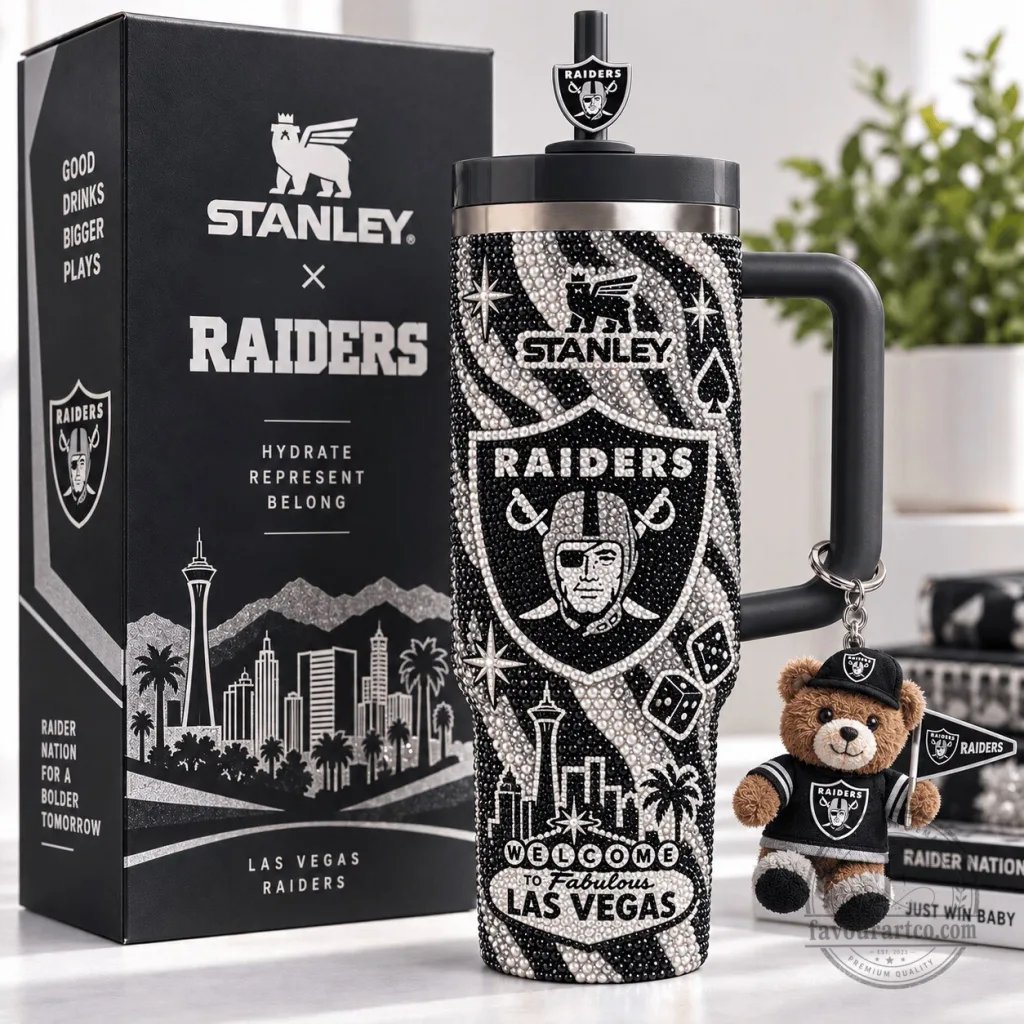 Las Vegas Raiders Stanley 40oz Tumbler with Handle and Straw Las Vegas Raiders Stanley 40oz Tumbler with Handle and Straw