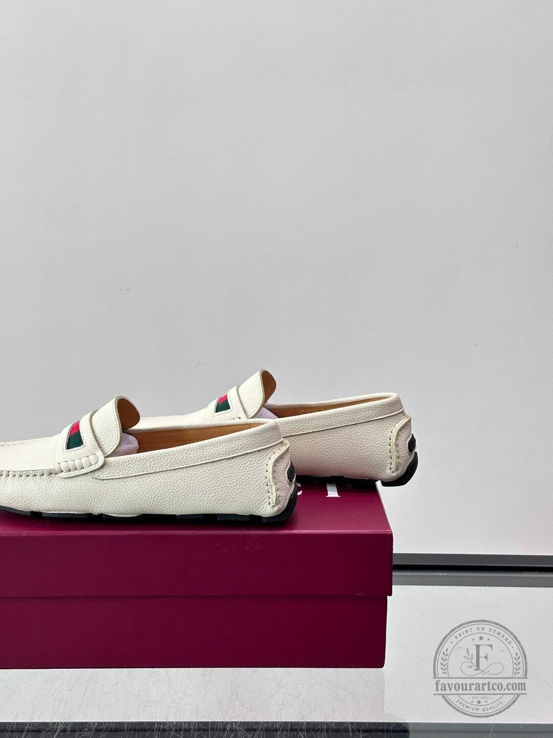 Gucci White Leather Loafer Shoes for Men with Signature Web Stripe 12 Gucci White Leather Loafer Shoes for Men with Signature Web Stripe