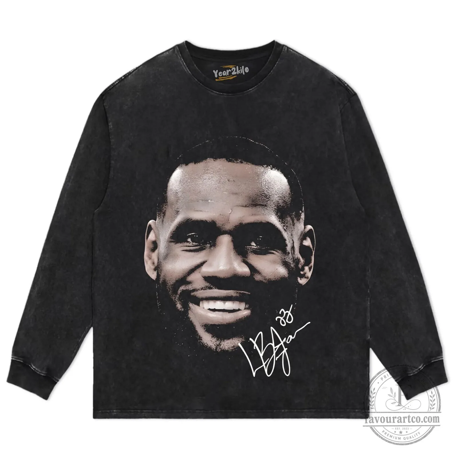 LeBron James Smiling Face Signature Graphic Black T-Shirt 16 LeBron James Smiling Face Signature Graphic Black T-Shirt